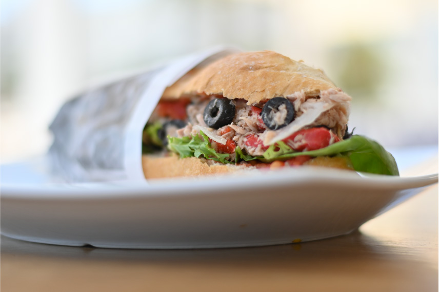 horizon-ibiza-desayuno-sandwich-bocatas-atun-macro Horizon Ibiza