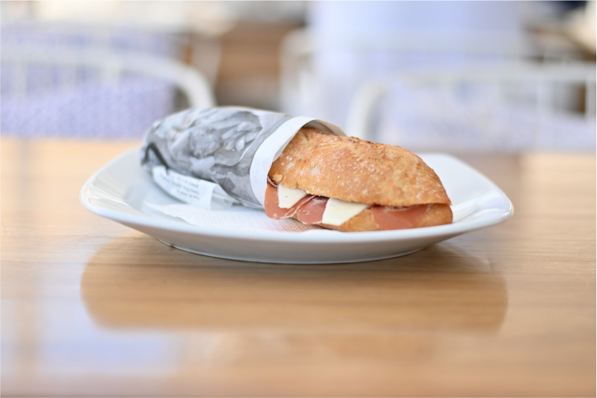 horizon-ibiza-desayuno-sandwich-bocatas-serrano-manchego-wide Horizon Ibiza