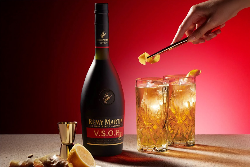 horizon-ibiza-bar-cognacs-remy-martin-vsop-vasos Horizon Ibiza