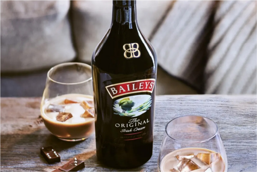 horizon-ibiza-bar-licores-baileys-botella Horizon Ibiza