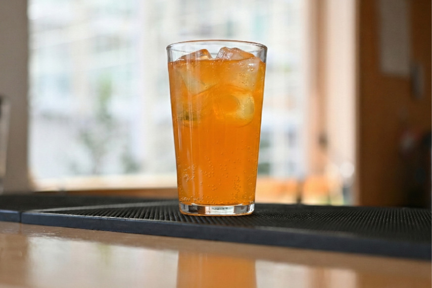 horizon-ibiza-refrescos-vaso-naranja Horizon Ibiza