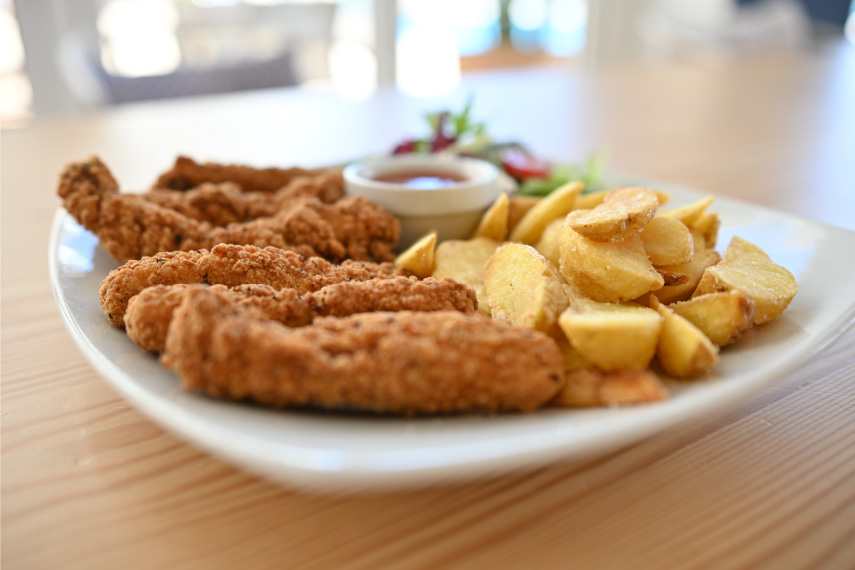 horizon-ibiza-restaurant-kids-menu-chicken-fingers-closeup Horizon Ibiza